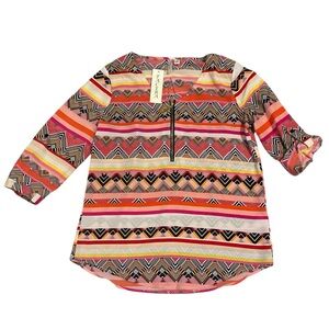 CLOSET CLEAR OUT! NWT - Tacera pattern blouse w/ zipper front - size med